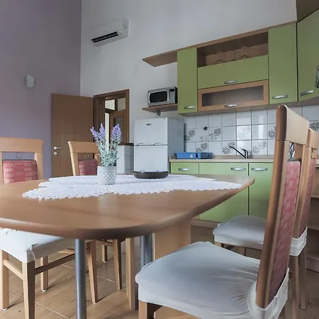 Goic Apartamento Jelsa (Hvar)
